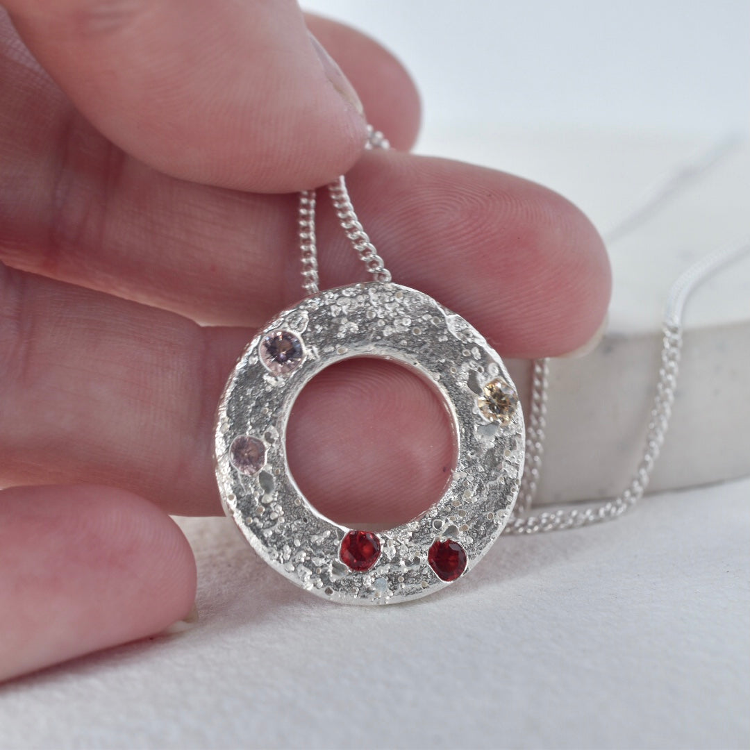 Silver Circle Pendant - Paisley Pins
